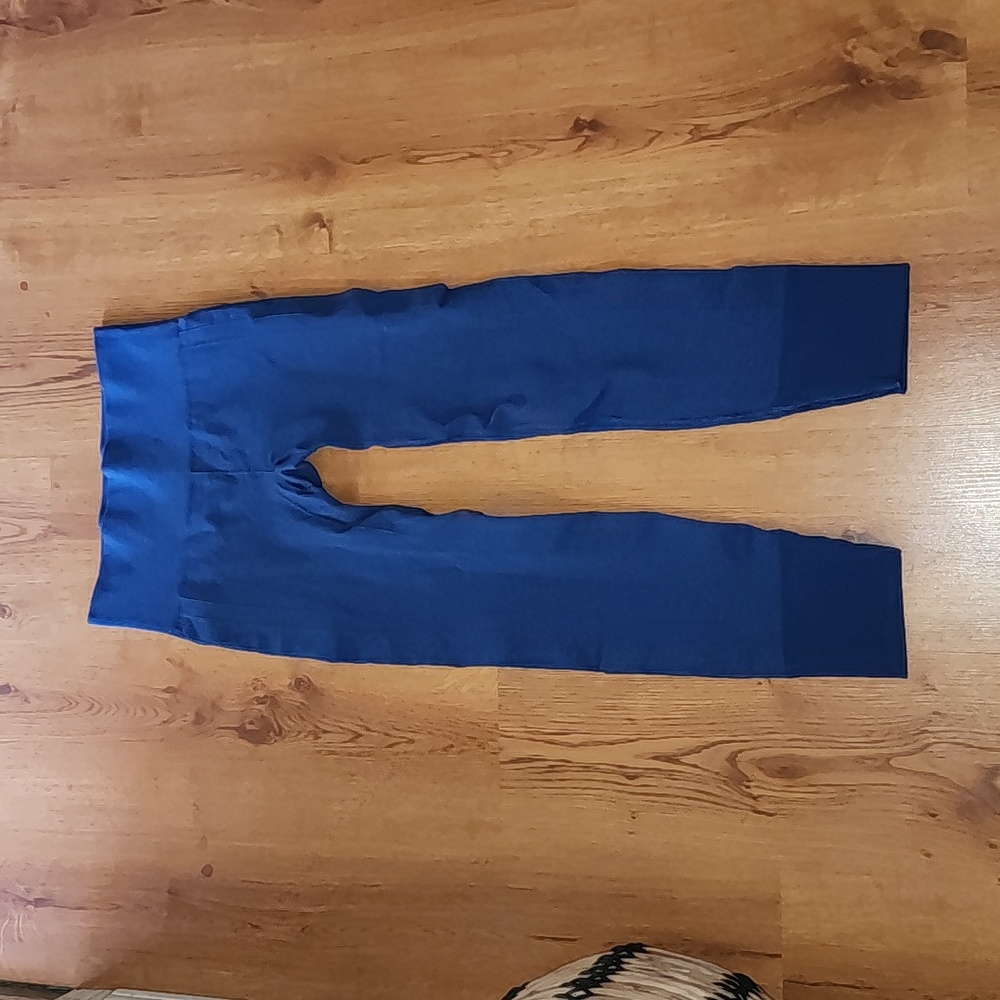 Lululemon athletica blue leggings size 6/8